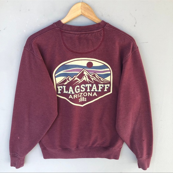 Vintage Blue 84 Burgundy Crewneck Sweater with Soft Fabric and Relaxed Fit - Picture 6 of 9